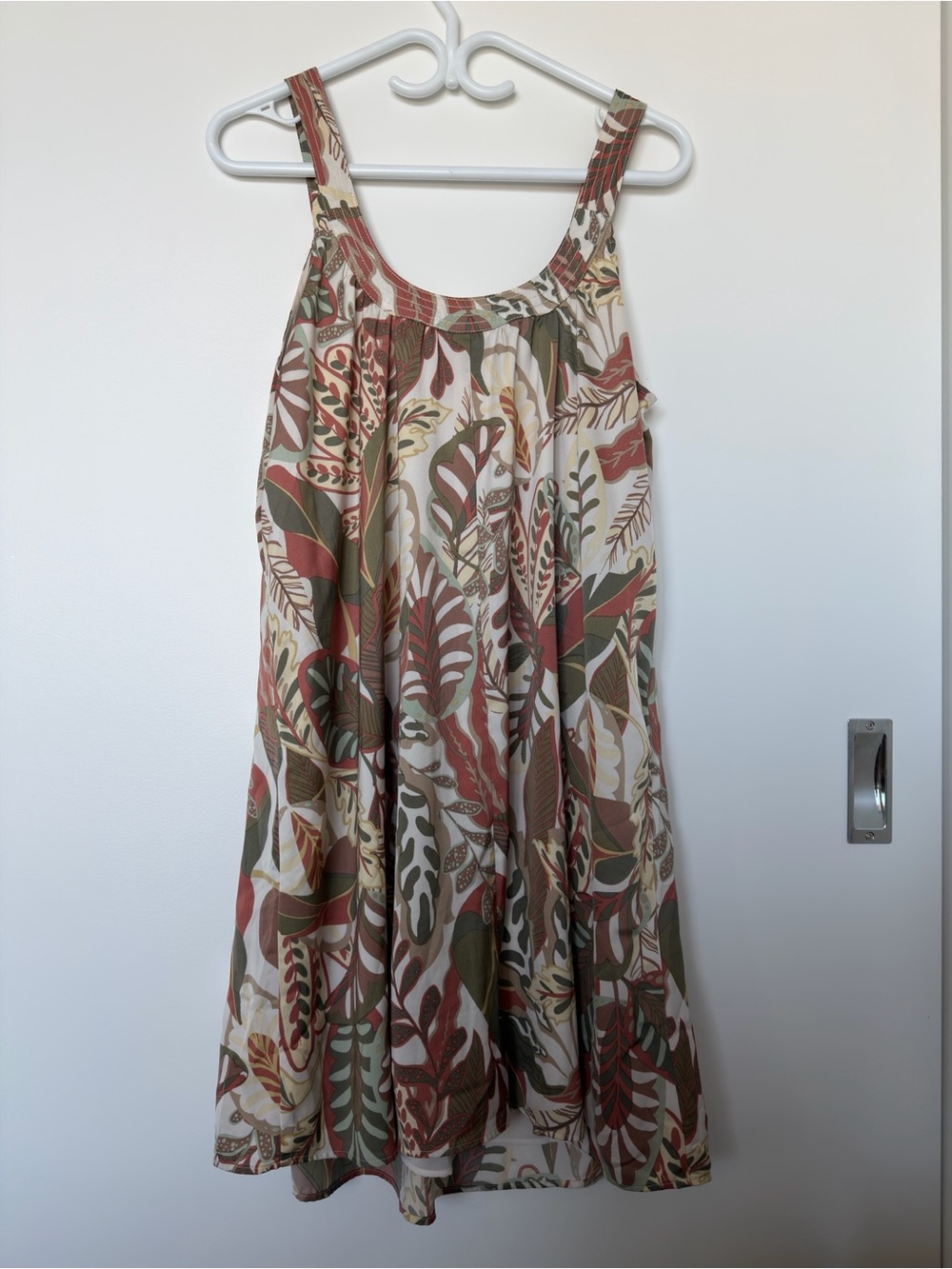 Reitmans Tropical Leaf Print flowy Sundress - size M - Picture 2 of 3